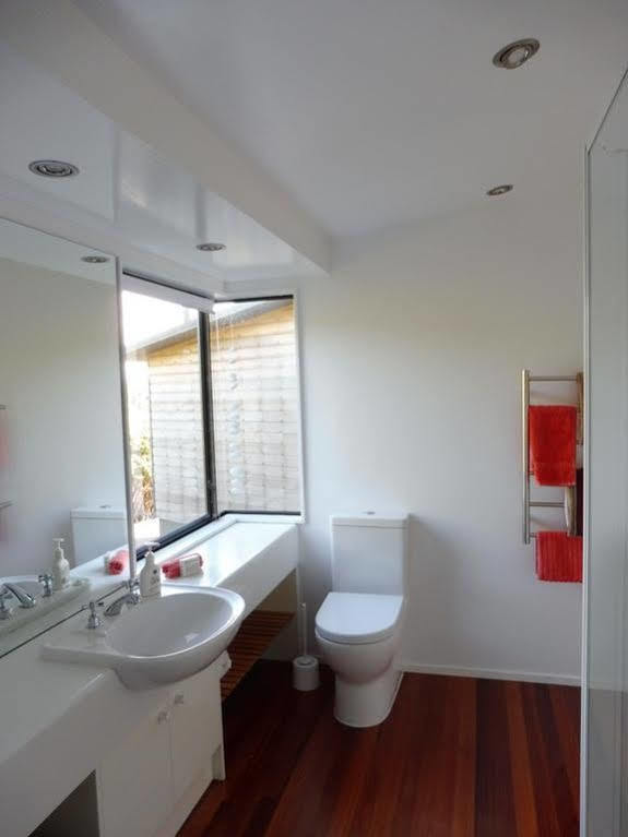 The Lighthouse Lookout Bed & Breakfast Tutukaka Luaran gambar