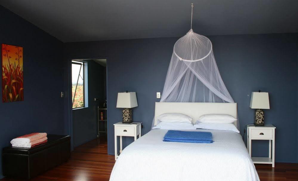 The Lighthouse Lookout Bed & Breakfast Tutukaka Luaran gambar