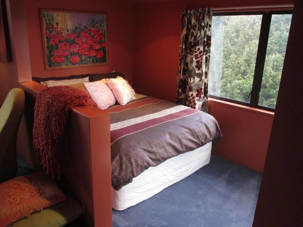 The Lighthouse Lookout Bed & Breakfast Tutukaka Luaran gambar