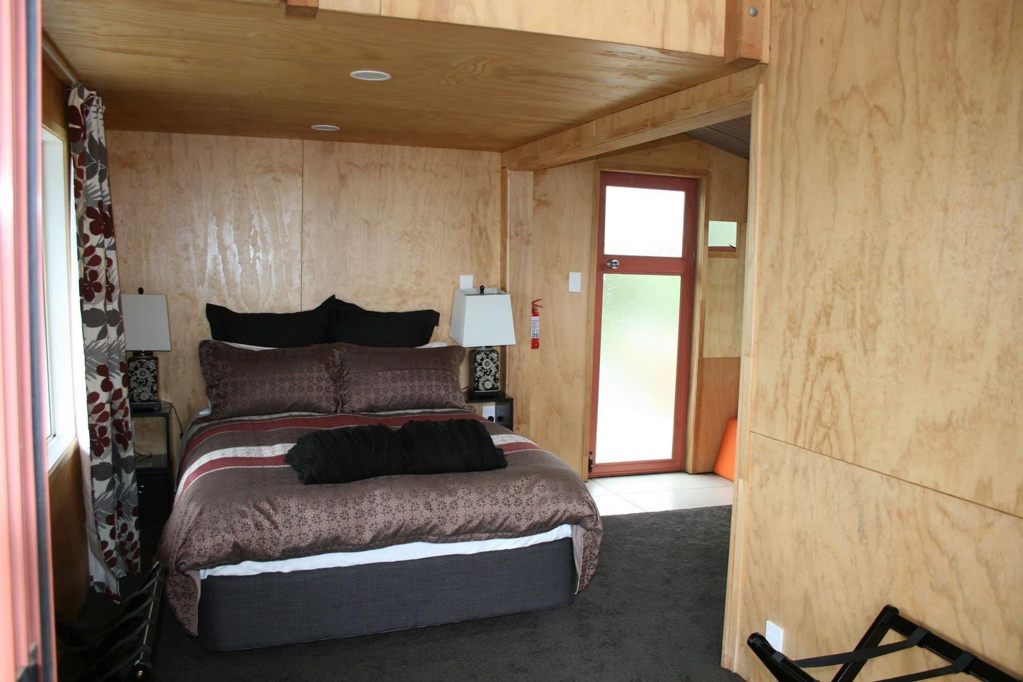 The Lighthouse Lookout Bed & Breakfast Tutukaka Luaran gambar